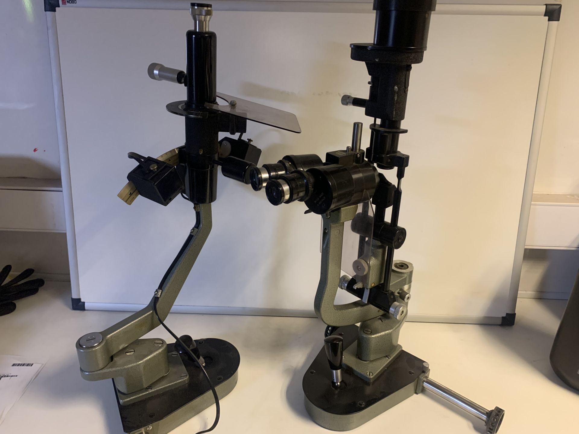 2 X OPTICIANS LENS/MICROSCOPE MACHINES