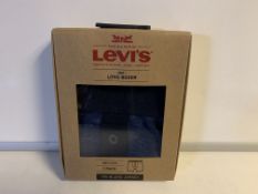 30 X BRAND NEW LEVIS SINGLE PACK MENS BOXER SHORTS SIZE SMALL AND MEDIUM