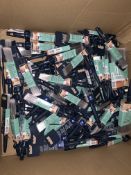 105 X BRAND NEW HARRIS PAINT BRUSHES IN VARIOUS SIZES