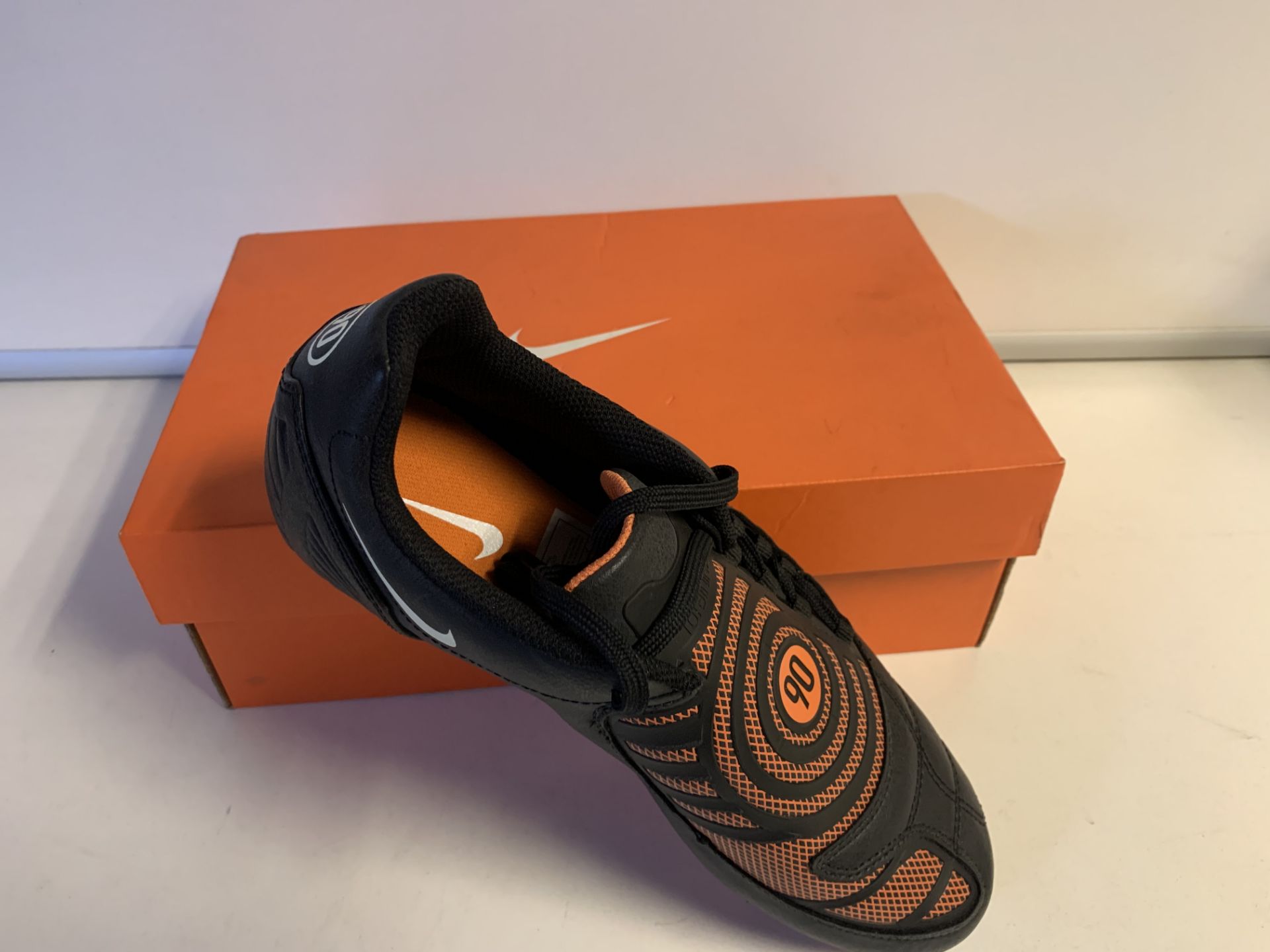 (NO VAT) 3 X BRAND NEW RETAIL BOXED NIKE JR TOTAL 90 SHOOT 2 EXTRA SG FOOTBALL BOOTS SIZE 5.5