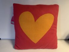 10 X BRAND NEW AGATHA RUIZ DE LA PRADA CORAZON FUCSIA NARANJA CUSHIONS 45 X 45CM RRP £40 EACH