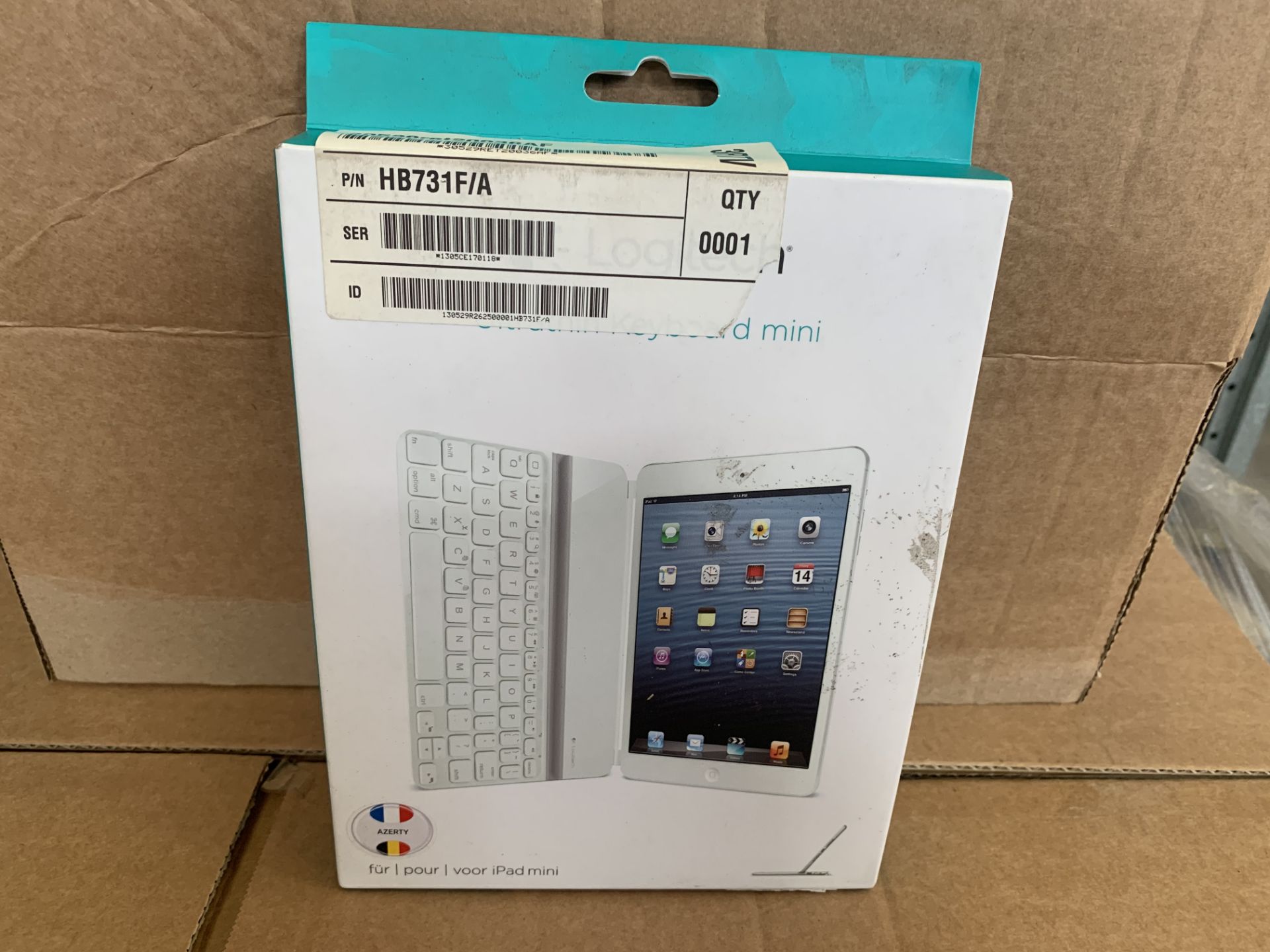 8 X LOGITECH KEYBOARD FOR IPAD MINI (AZERTY KEYBOARD)