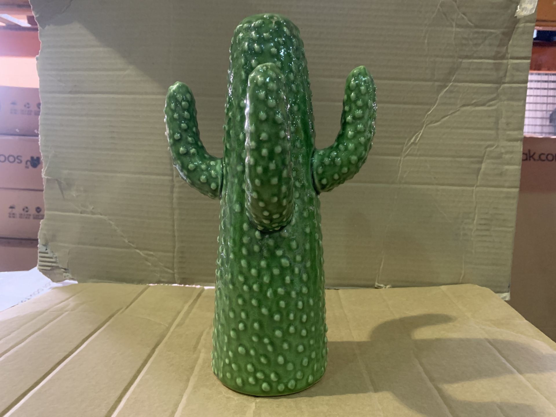 4 X BRANDS NEW SERAX COLLECTION CACTUS VASE RRP £47 EACH