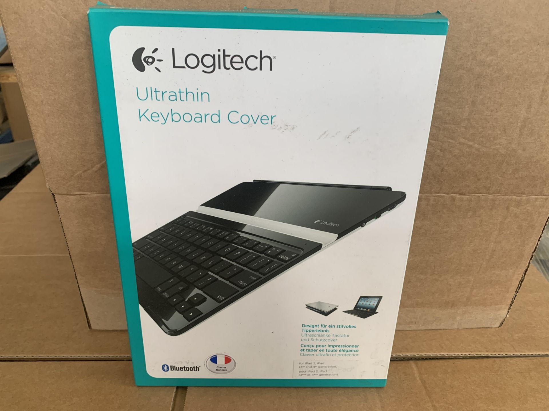 8 X LOGITECH ULTHARIN KEYBOARD COVERS FOR IPAD 2(FRENCH)
