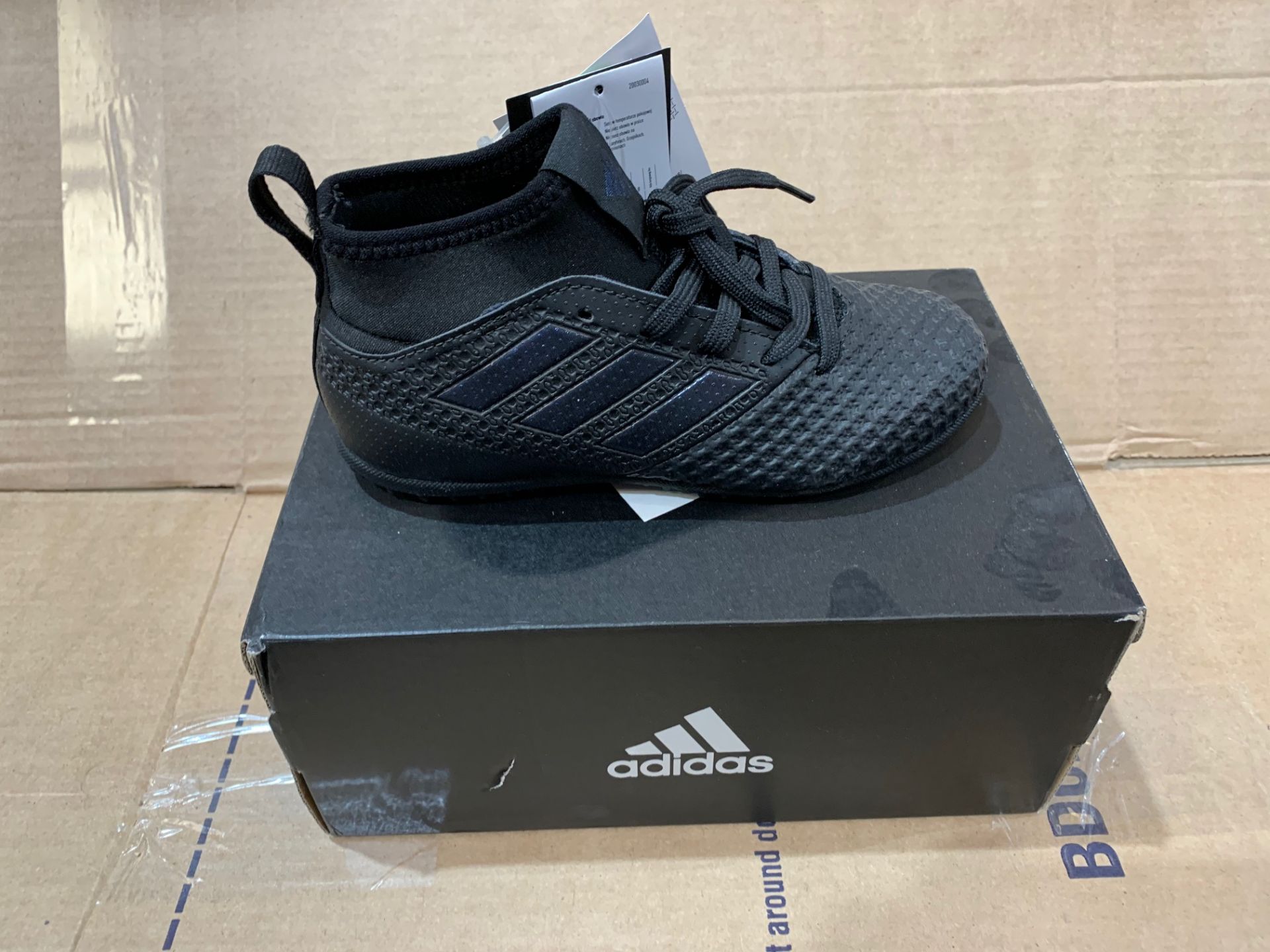 1 X NEW & BOXED ADIDAS ACE TANGO 17.3 TRAINER BOOTS SIZE INFANT 12