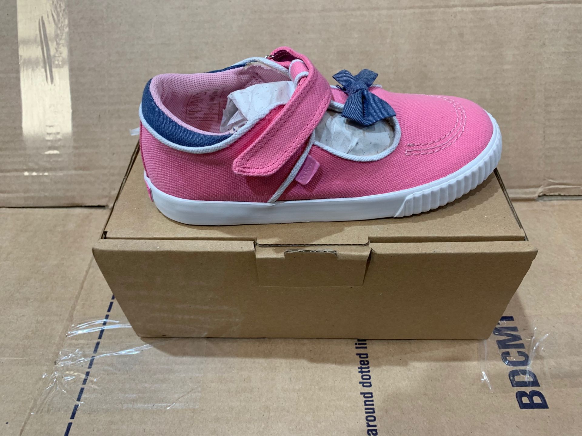1 X NEW & BOXED KICKERS PUMPS PG674408 SIZE INFANT 12