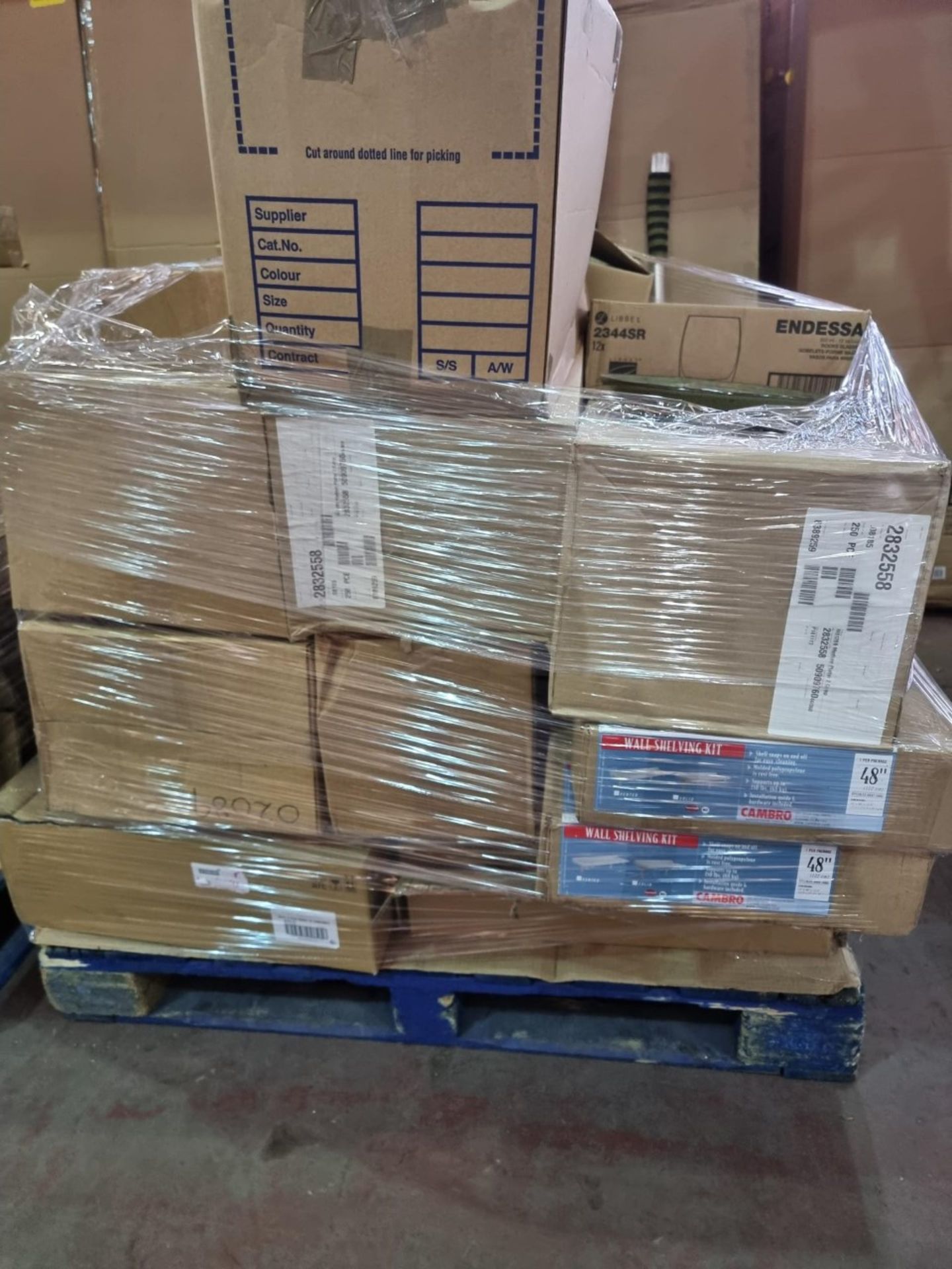 (A1) PALLET TO CONTAIN A LARGE QUANTITY OF VARIOUS ITEMS TO INCLUDE: ENDESSA 355ML GLASSES, LARGE