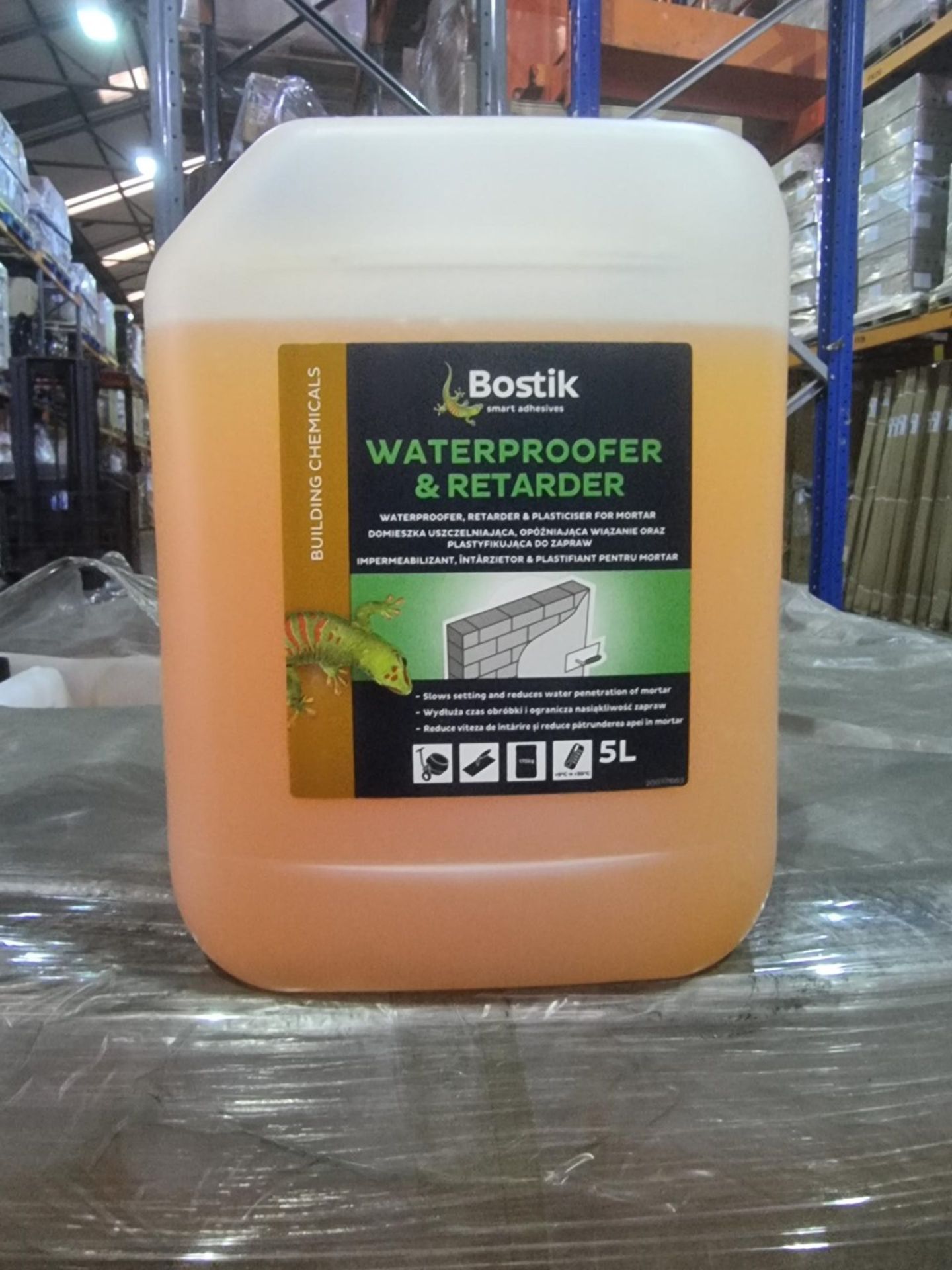 (B130) PALLET TO CONTAIN 54 x 5L TUBS OF BOSTIK WATERPROOFER & RETARDER. RRP £22 PER TUB