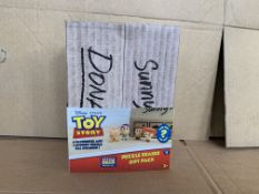 72 X BRAND NEW TOY STORY MYSTERY PUZZLE PALS GIFT PACKS IN 3 BOXES