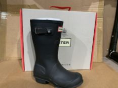 (NO VAT) BRAND NEW HUNTERS MATT BLACK WELLIES SIZE i12