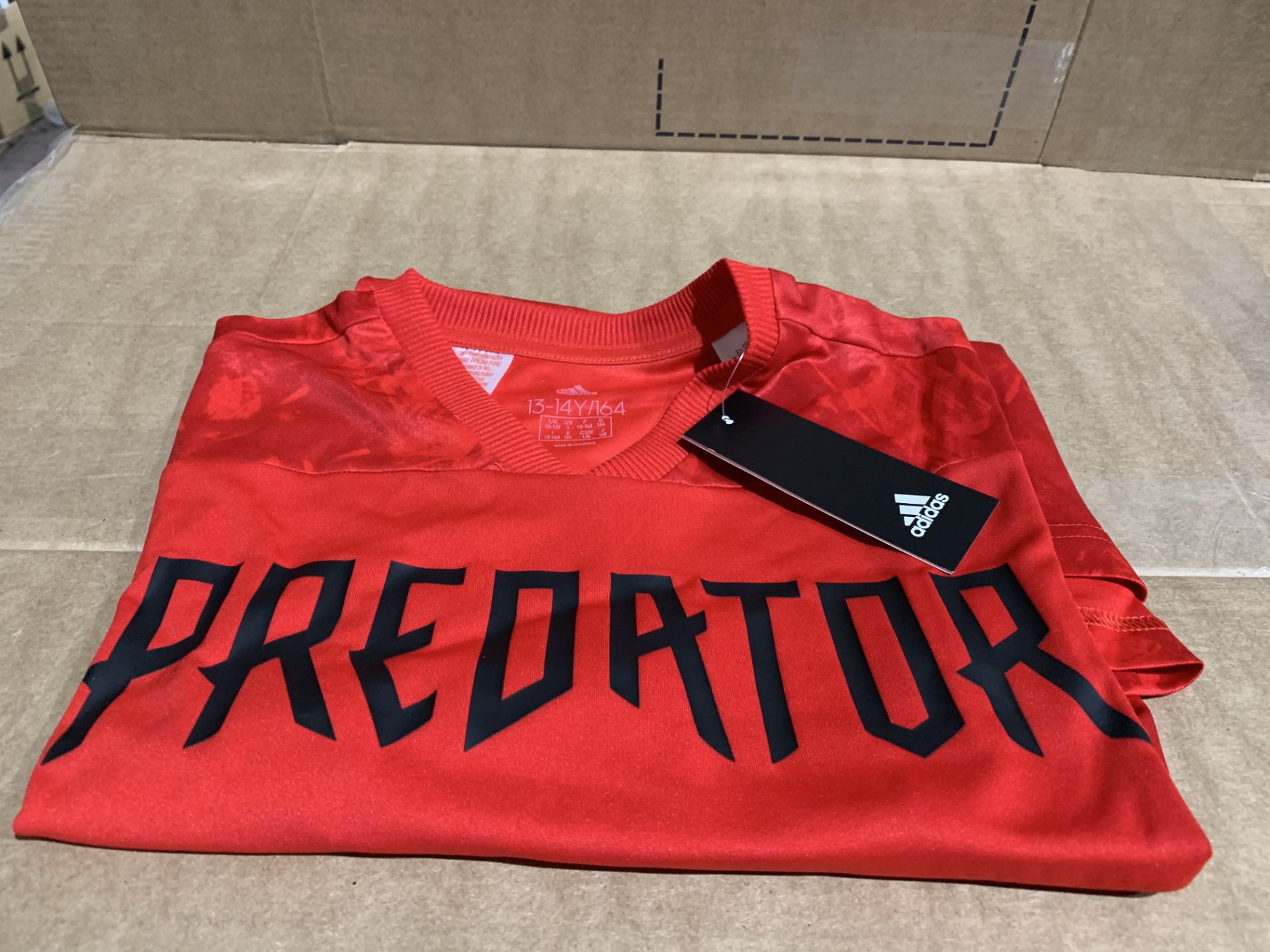 (NO VAT) 6 X BRAND NEW ADIDAS PREDATOR RED TOP SIZE 13-14 YEARS