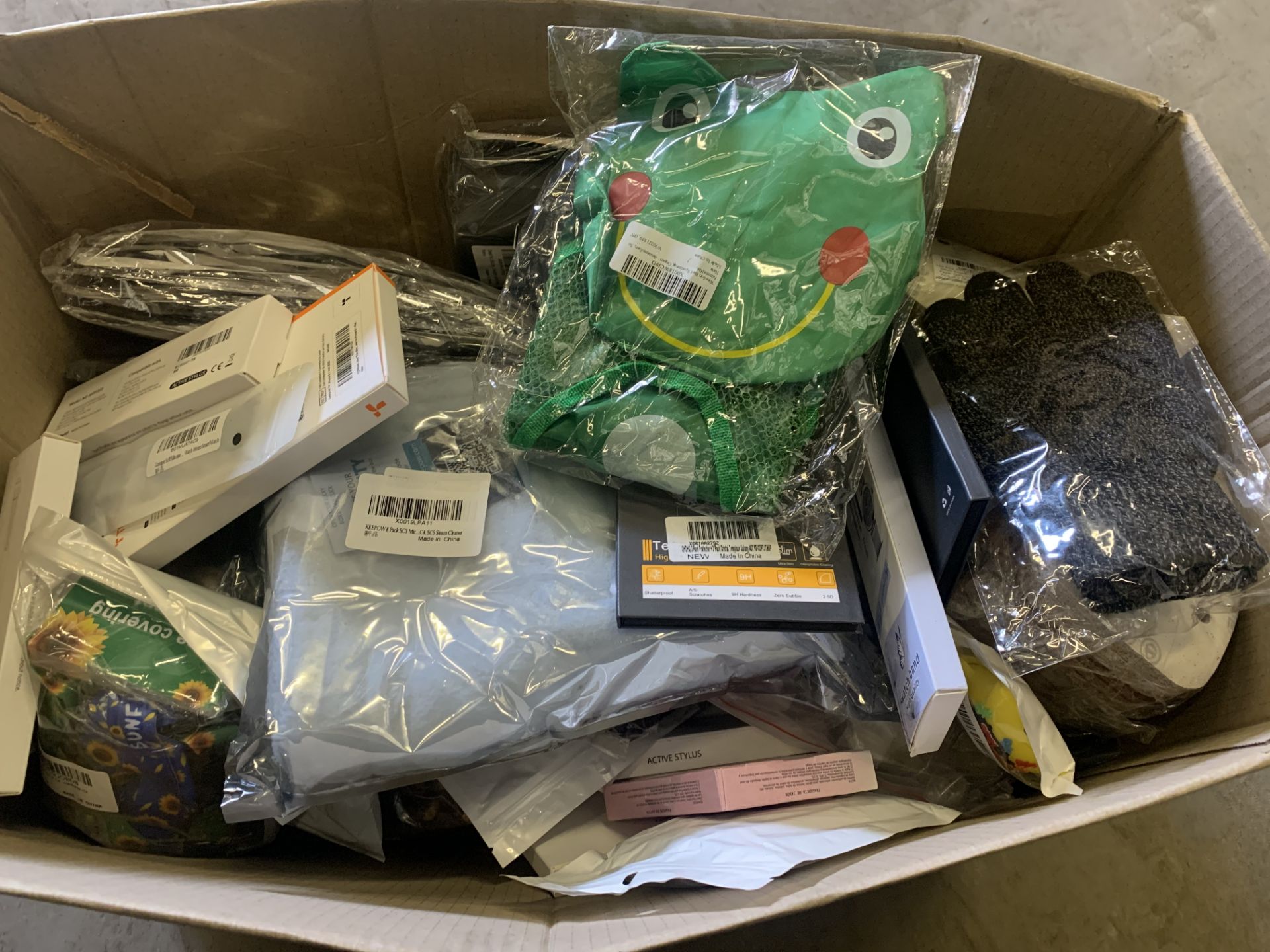 75 PIECE AMAZON END OF LINE LOT INCLUDING SANDING PAPER, GLOVES, PHONE CHARGERS, PHONE ACCESSORIES
