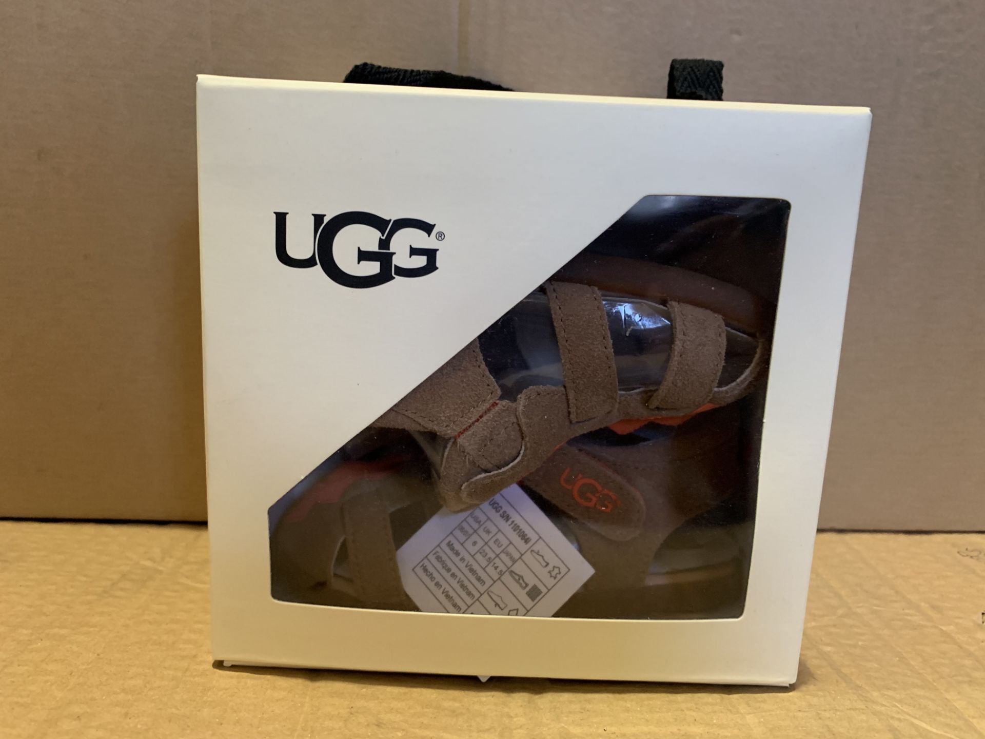 (NO VAT) 6 X BRAND NEW UGG ORANGE GIFT BOXED SLIPPER SIZE 6/7