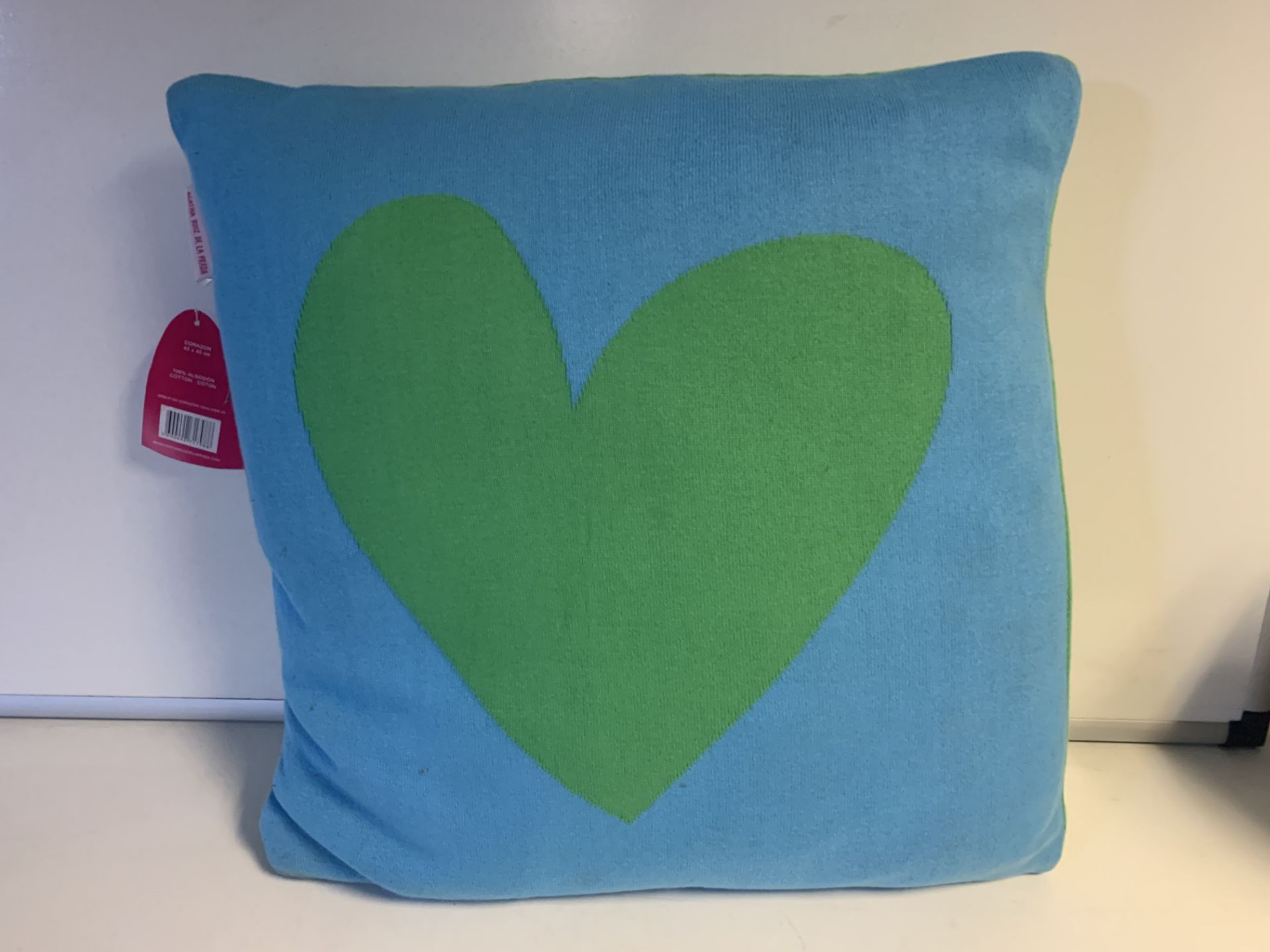 10 X BRAND NEW AGATHA RUIZ DE LA PRADA CORAZON AZUL VERDE CUSHIONS 45 X 45CM RRP £40 EACH (124/20)