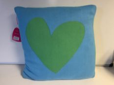 10 X BRAND NEW AGATHA RUIZ DE LA PRADA CORAZON AZUL VERDE CUSHIONS 45 X 45CM RRP £40 EACH (125/20)