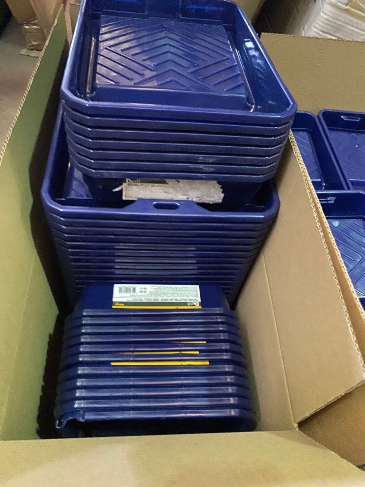 47 x NEW ASSORTED PAINT ROLLER TRAYS