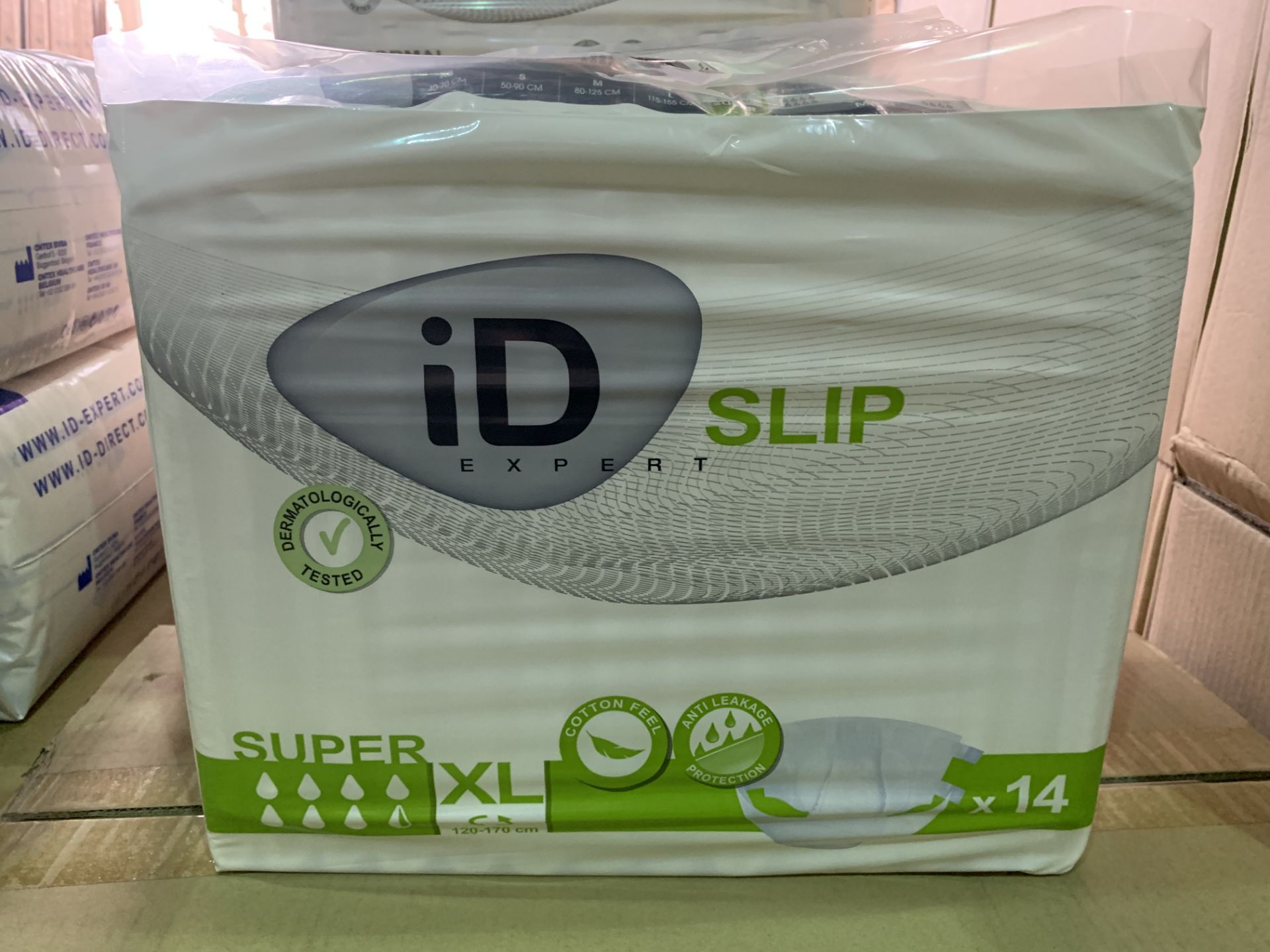8 X PACKS OF 14 ID SLIP EXPERT SUPER XL PADS IN 2 BOXES (575/27)