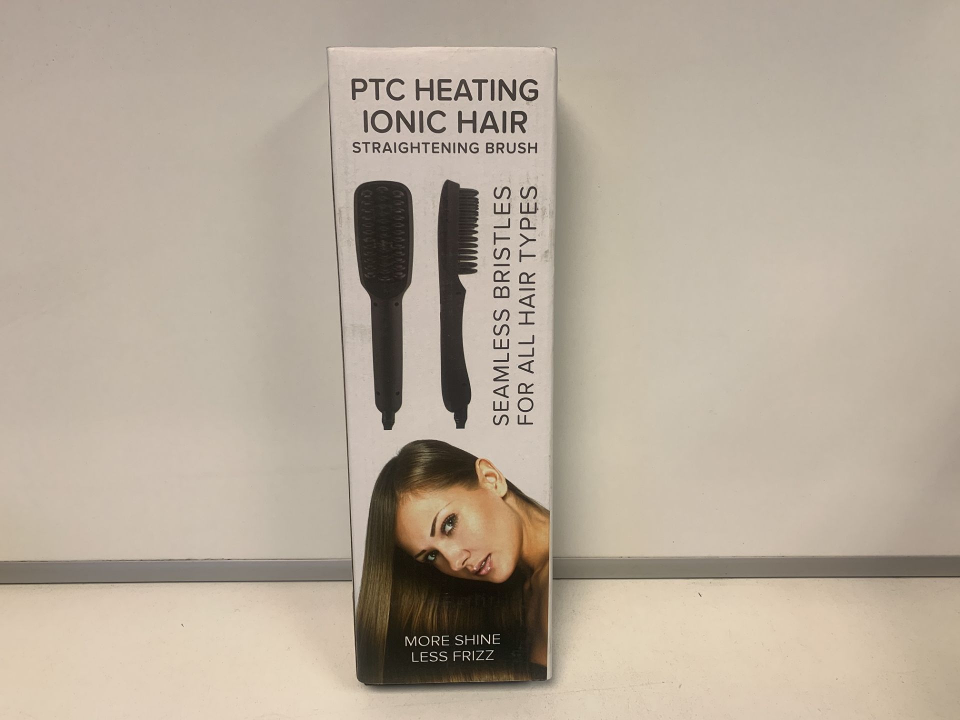8 X NEW BOXED PTC HEATING IONIC HAIR STRAIGHTENING BRUSHES. RRP £24.99 EACH