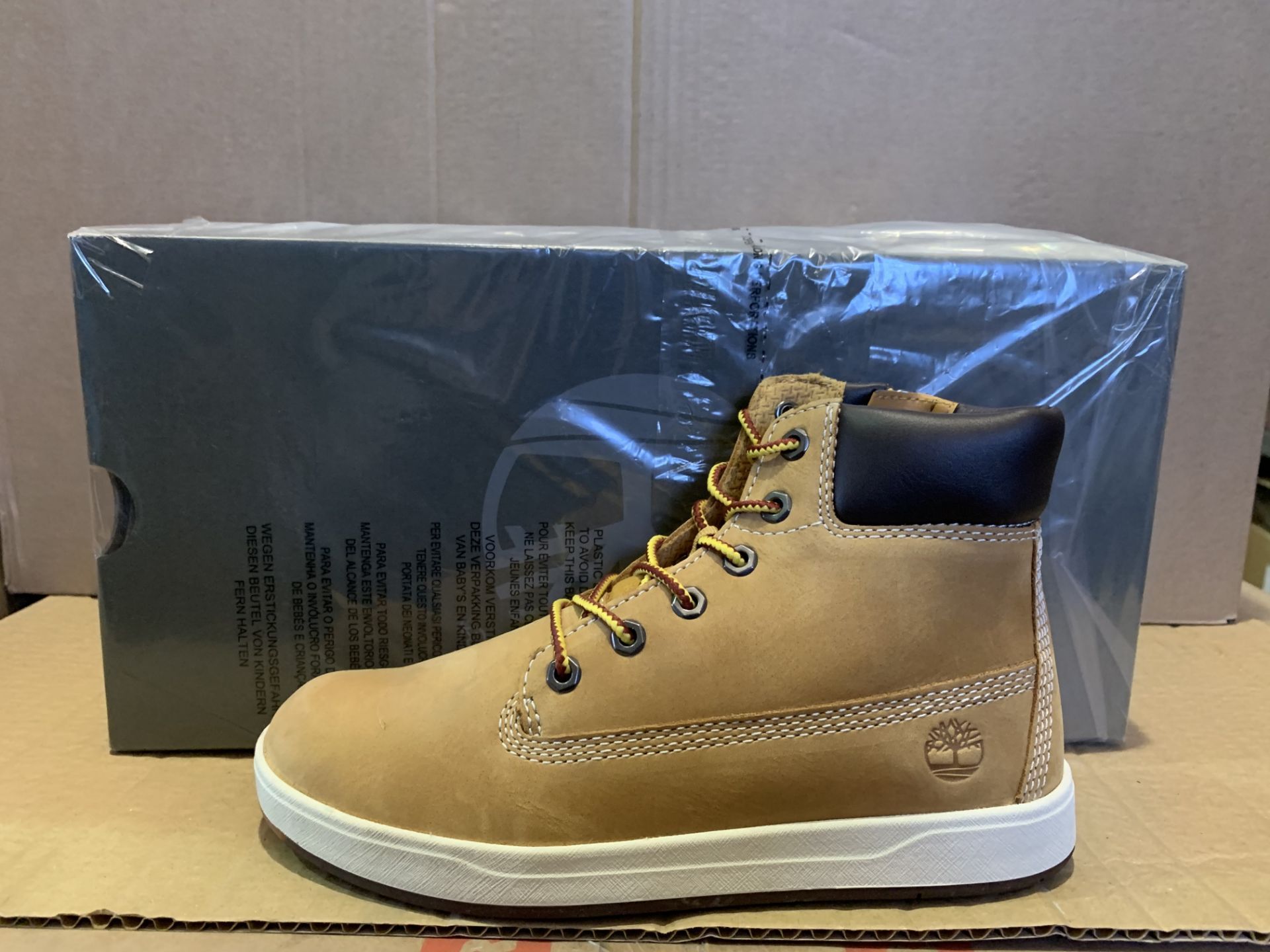 (NO VAT) 3 X BRAND NEW TIMBERLANDS DAVIS SQUARE WHEAT NUBUCK BOOTS SIZE UK 1.5 (1172/27)