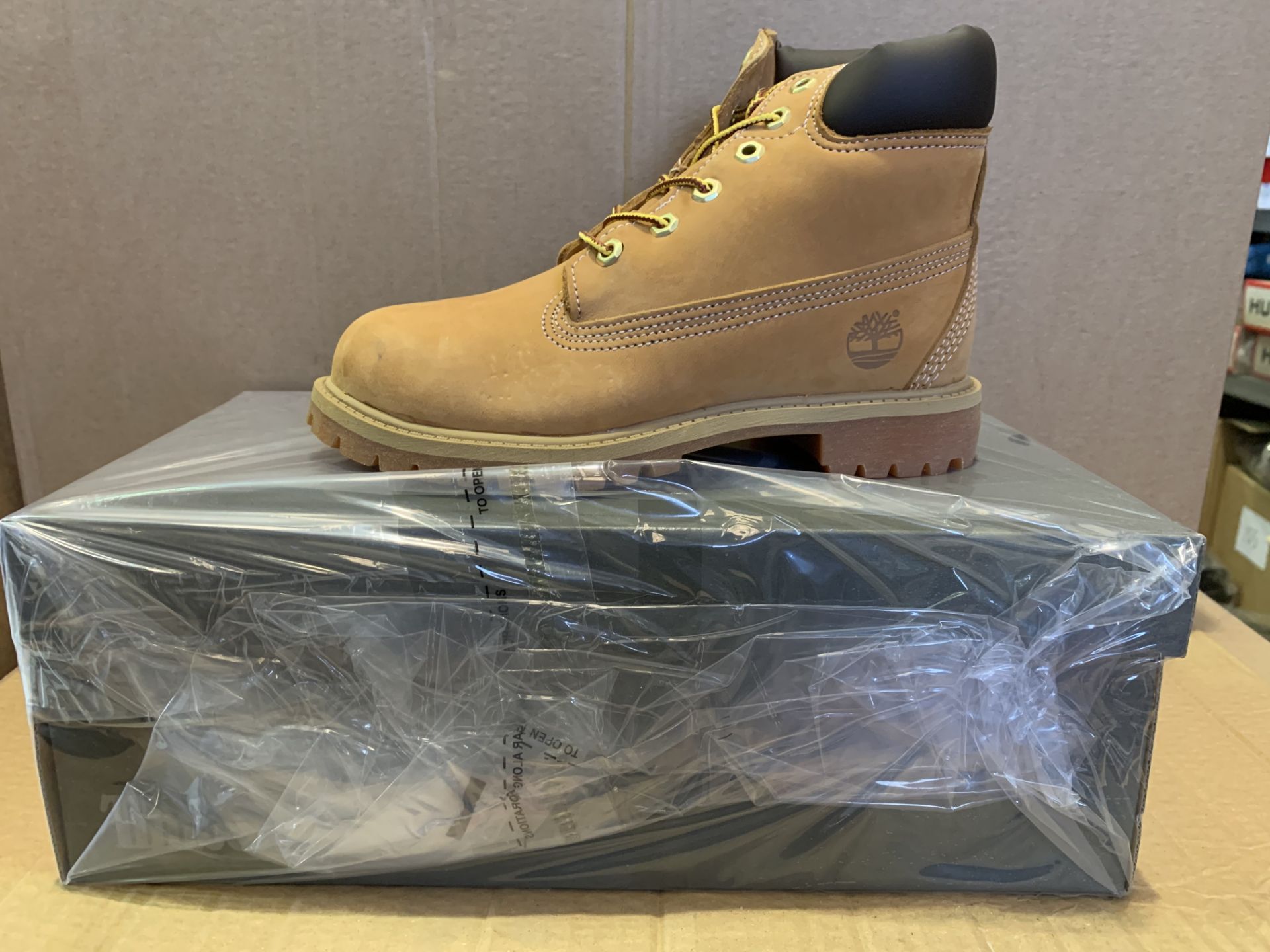 (NO VAT) 3 X BRAND NEW TIMBERLANDS WHEAT YELLOW NUBUCK BOOTS SIZE UK2 (1212/27)