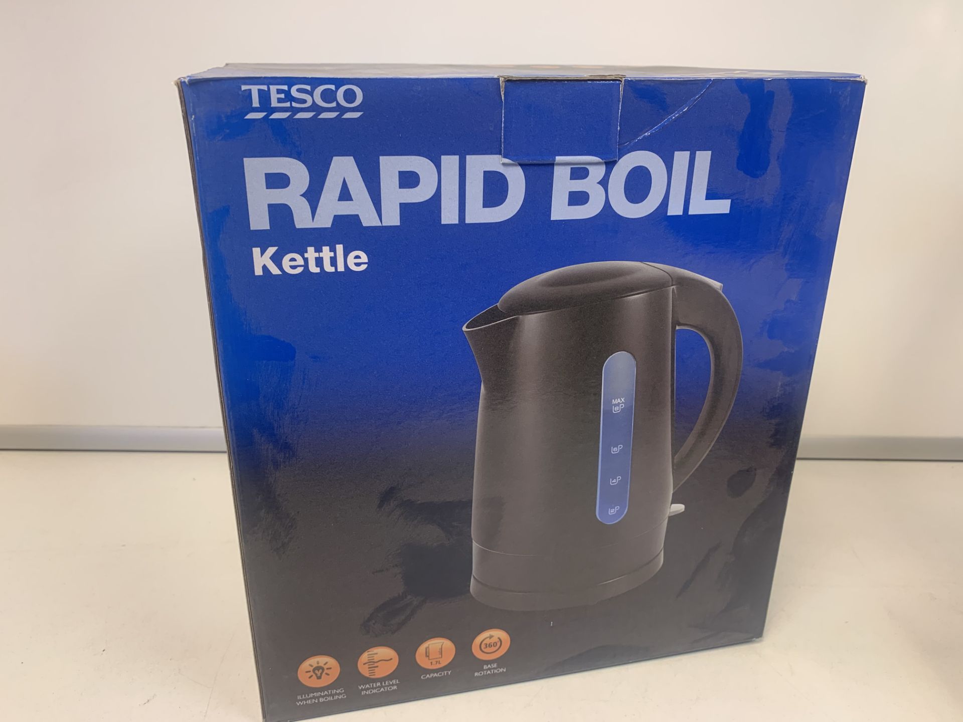 6 X NEW BOXED 1.7L RAPID BOIL ILLUMINATING KETTLES