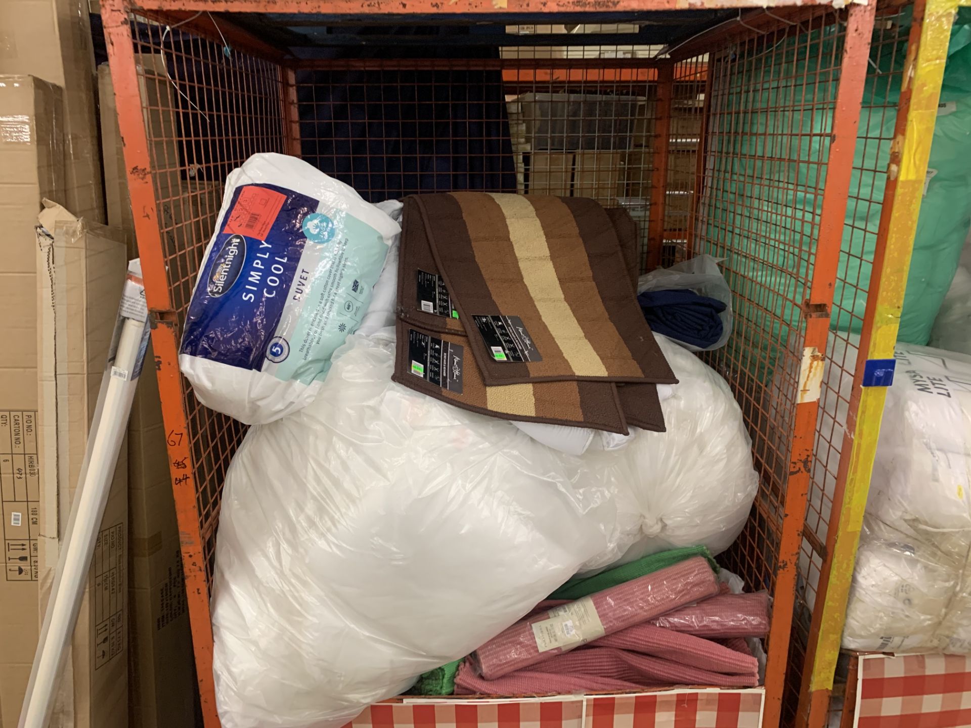 CONTENTS OF STILLAGE INCLUDING MATS, BEDDING SILENT NIGHT ETC