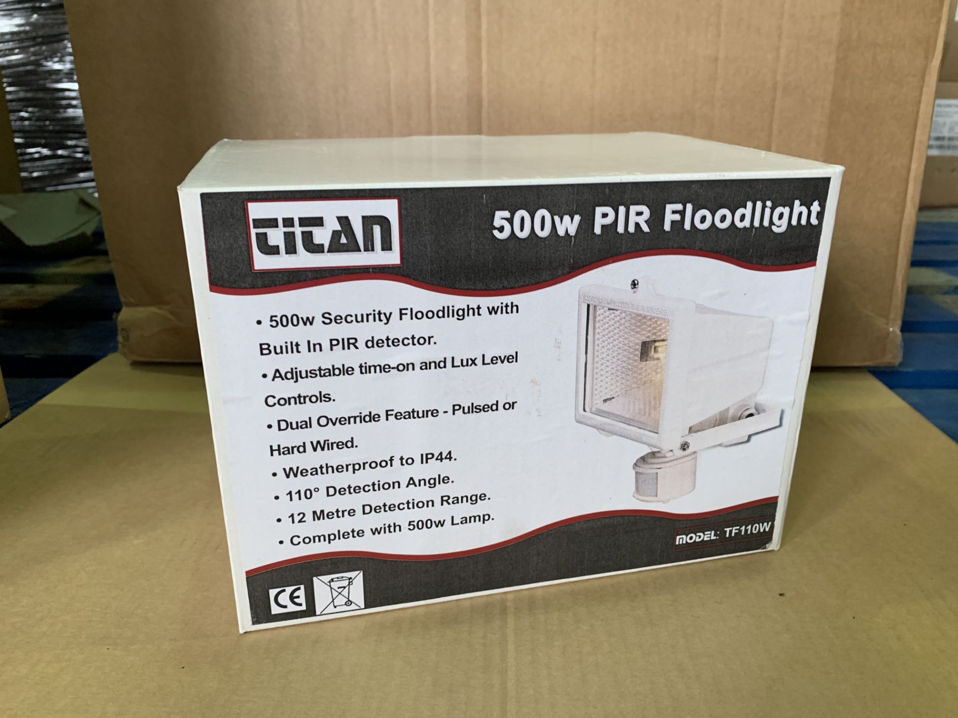 9 X BRAND NEW TITAN 500W PIR FLOODLIGHTS