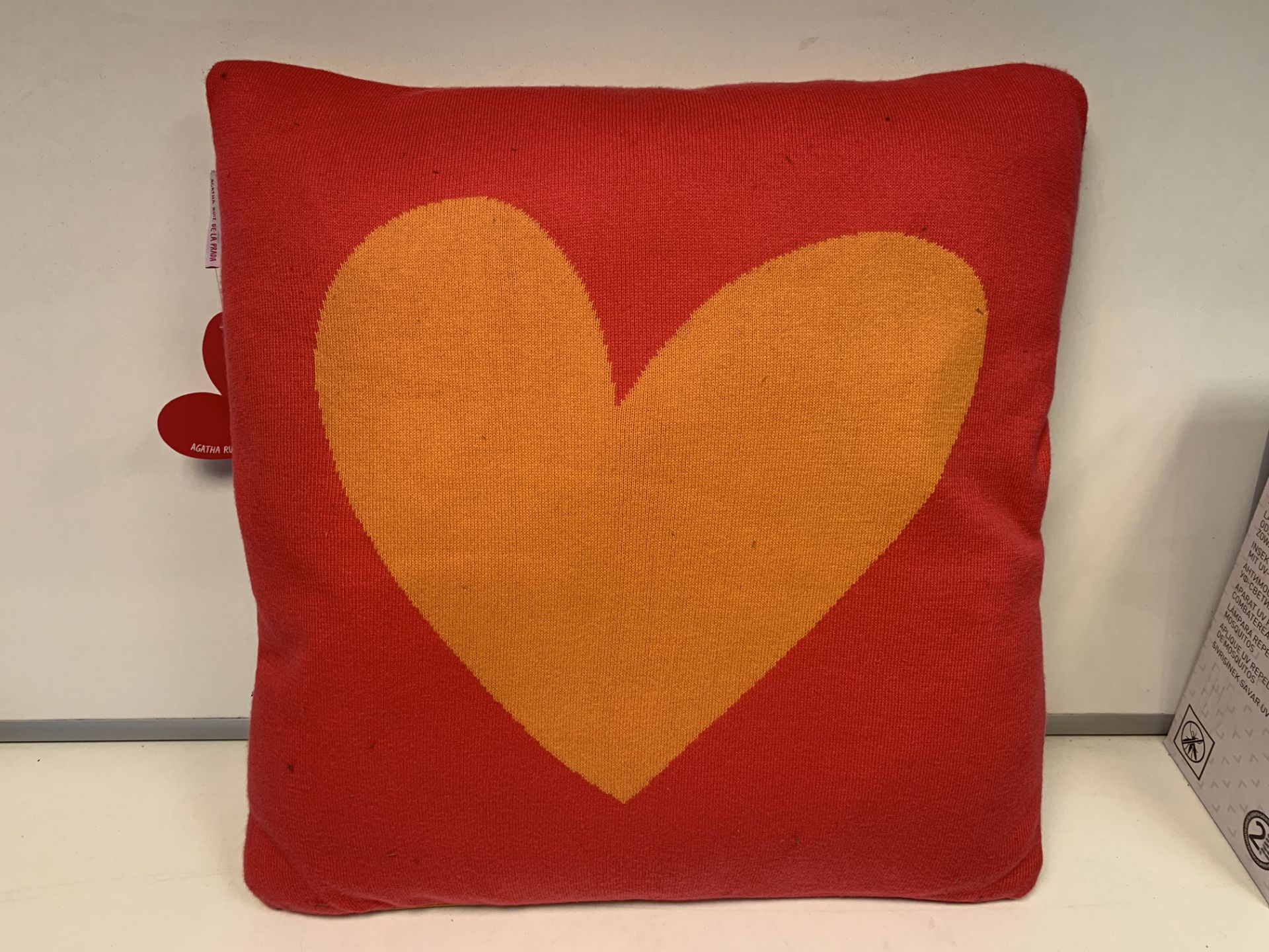 10 X BRAND NEW AGATHA RUIZ DE LA PRADA CORAZON FUCSIA NARANJA CUSHIONS 45 X 45CM RRP £40 EACH