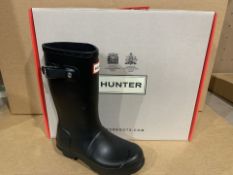 (NO VAT) BRAND NEW HUNTERS MATT BLACK WELLINGTON BOOTS SIZE i11 (861/4)