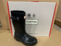 (NO VAT) BRAND NEW HUNTERS MATT BLACK WELLINGTON BOOTS SIZE i11 (862/4)