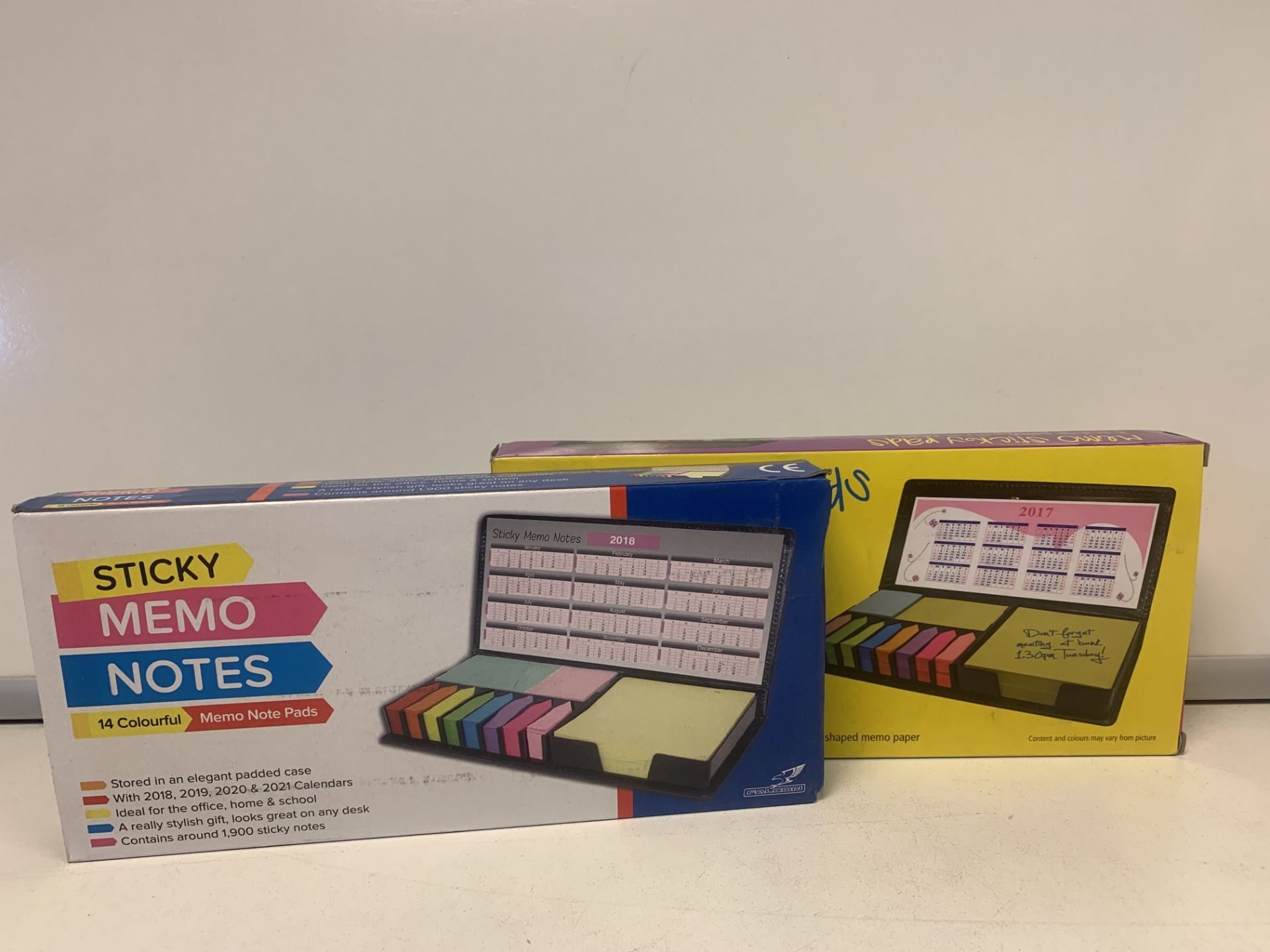 60 X NEW LARGE MEMO STICKY PADS SETS IN LARGE STYLISH CASE