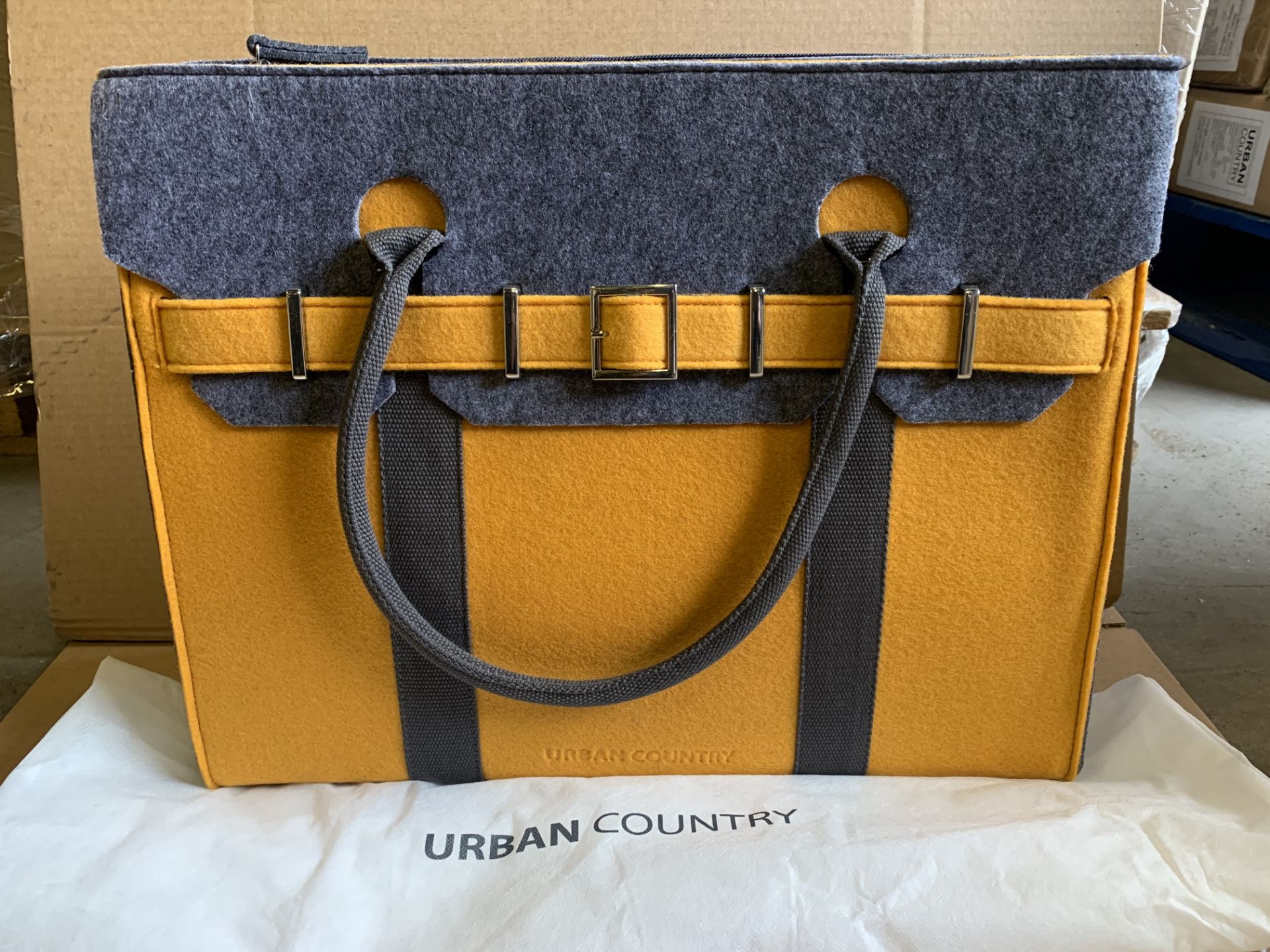 5 X BRAND NEW URBAN COUNTRY LARGE GRIP BAG WITH POCKETS GREY AND MUSTARD RRP £50 EACH