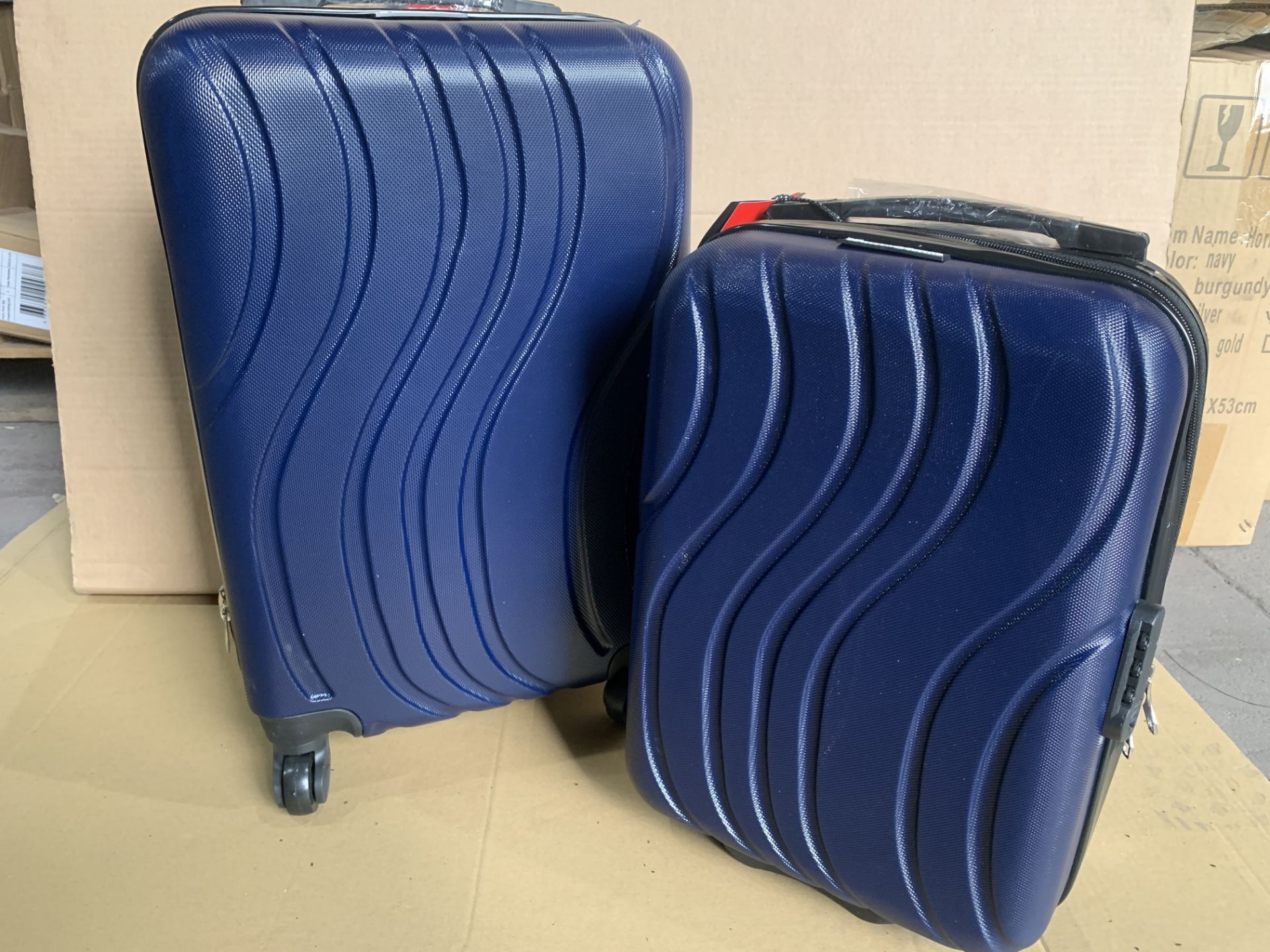 2 X BRAND NEW PRETA NAVY 2 PIECE LUGGAGE SETS