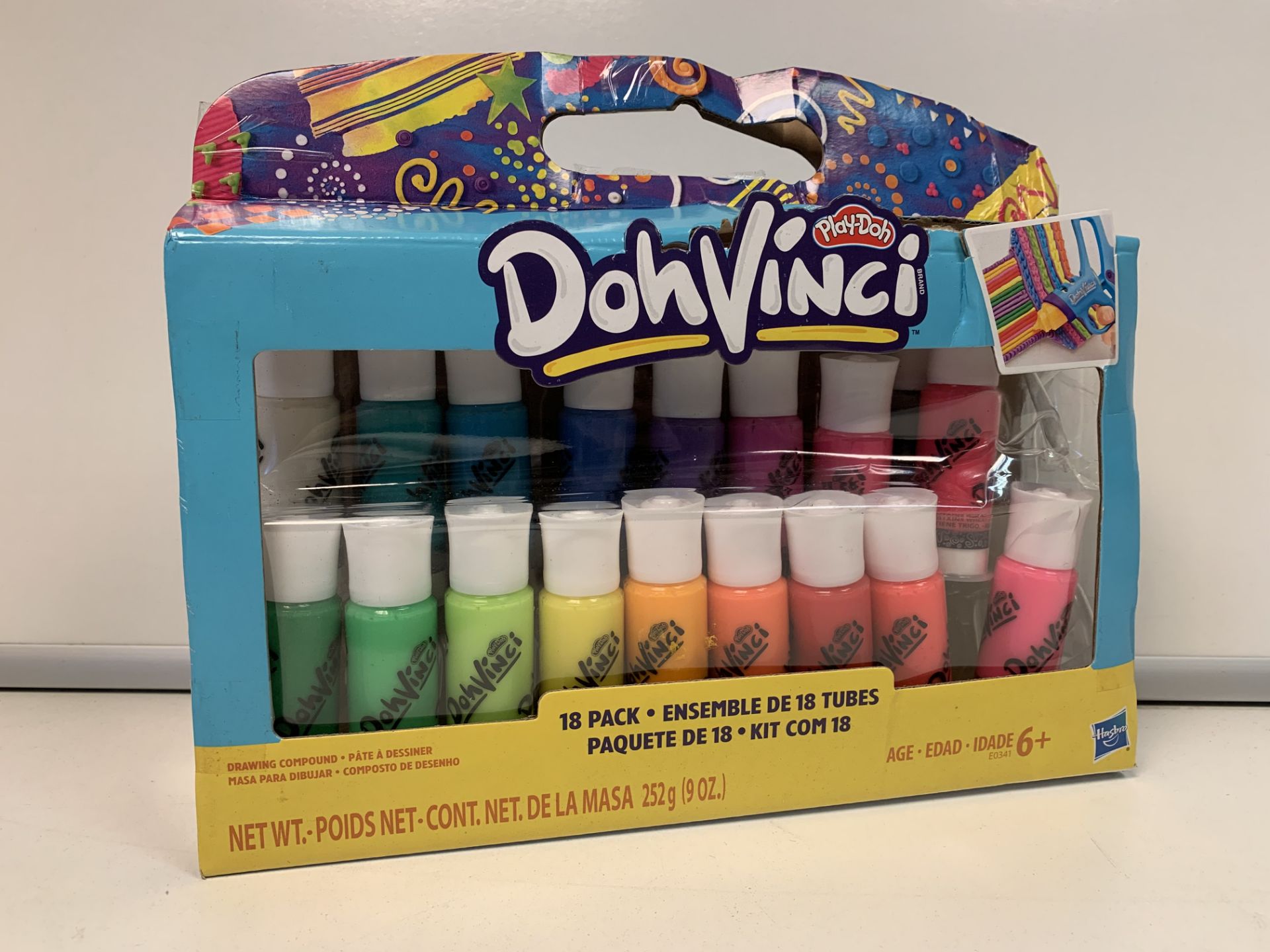 12 X BRAND NEW HASBRO PLAY-DOH DOHVINCI 18 PACK DRAWING COMPOUND (SOME BOXES MAY BE DAMAGED)