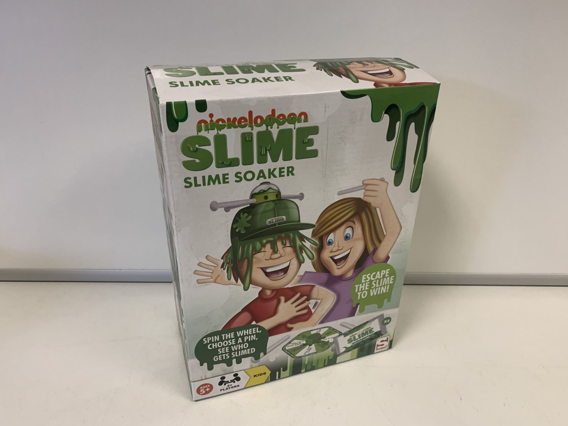 24 X BRAND NEW NICKELODEON SLIME SOAKERS