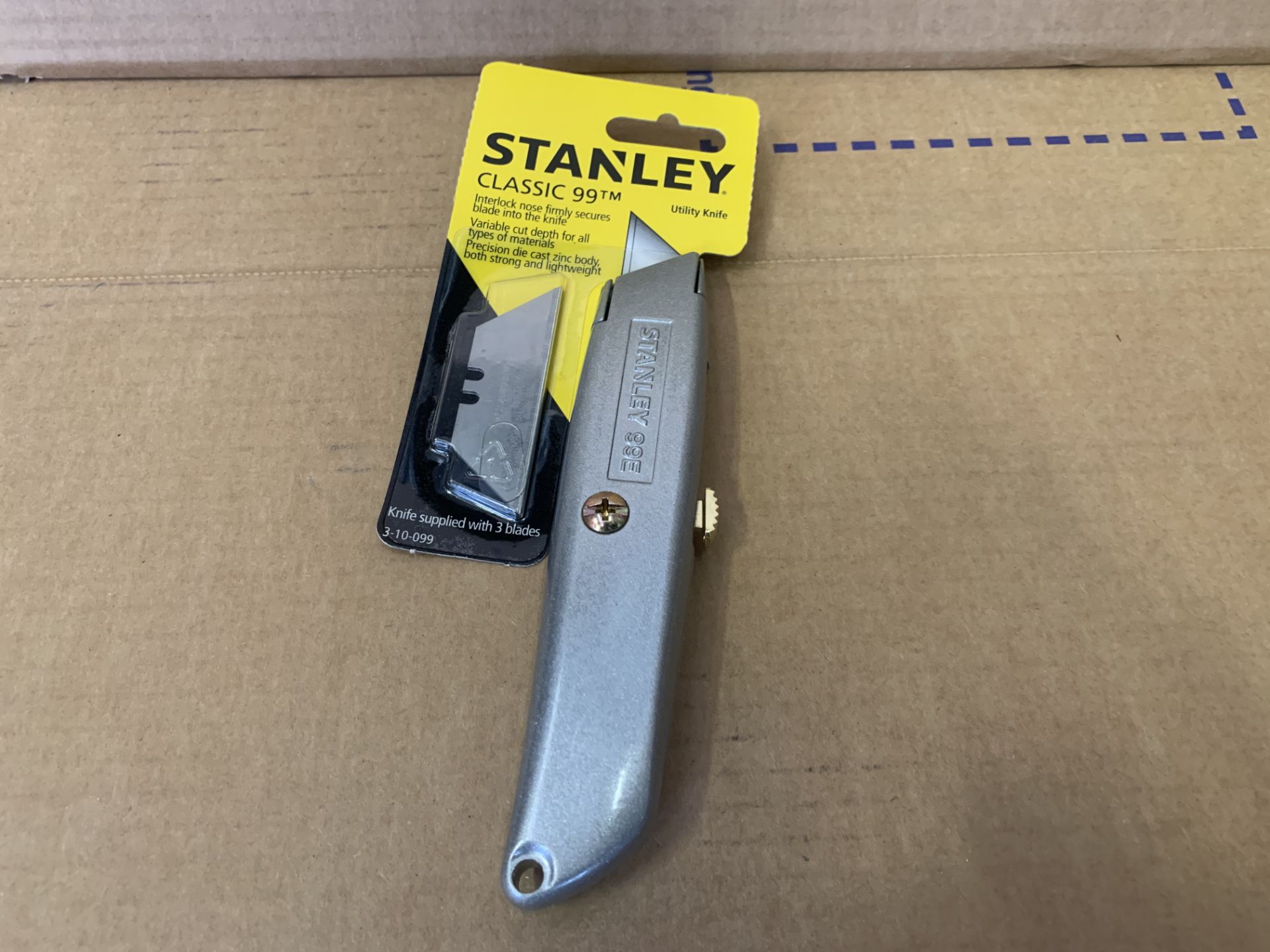 12 X BRAND NEW STANLEY CLASSIC 99 UTILITY KNOFE AND BLADE PACKS