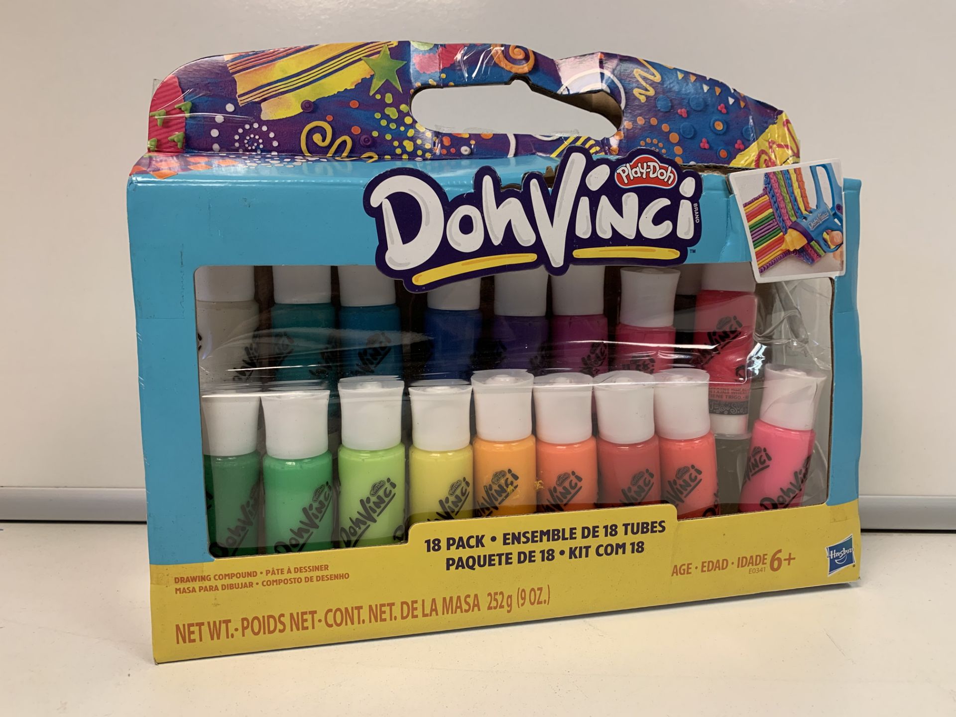 12 X BRAND NEW HASBRO PLAY-DOH DOHVINCI 18 PACK DRAWING COMPOUND (SOME BOXES MAY BE DAMAGED)