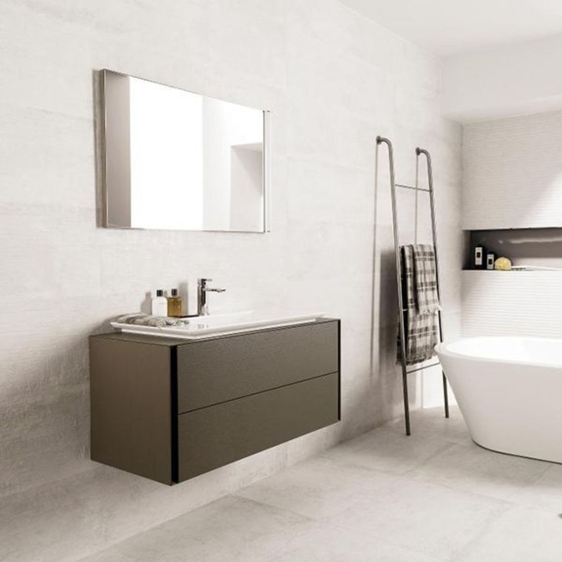 5.9m2 Square Meters of Porcelanosa Newport Beige Wall and Floor Tiles. 44.3x44.3cm per tile. 1.