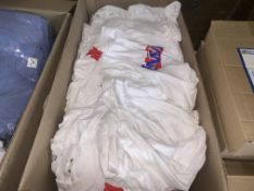 LOT CONTAINING APPROXIMATLEY 175 WHITE T SHIRTS IN VARIOUS SIZES