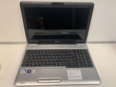 TOSHIBA L500 LAPTOP, WINDOWS 10 WITH CHARGER