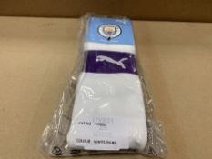 (NO VAT) 11 X BRAND NEW PAIRS OF MANCHESTER CITY WHITE AND PURPLE FOOTBALL SOCKS SIZE 2/5 (133/18)