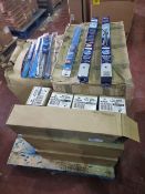 (P190) PALLET TO CONTAIN APPROX. 300 x NEW BLUECOL WIPER BLADES IN ASSORTED SIZES. ORIGINAL PALLET