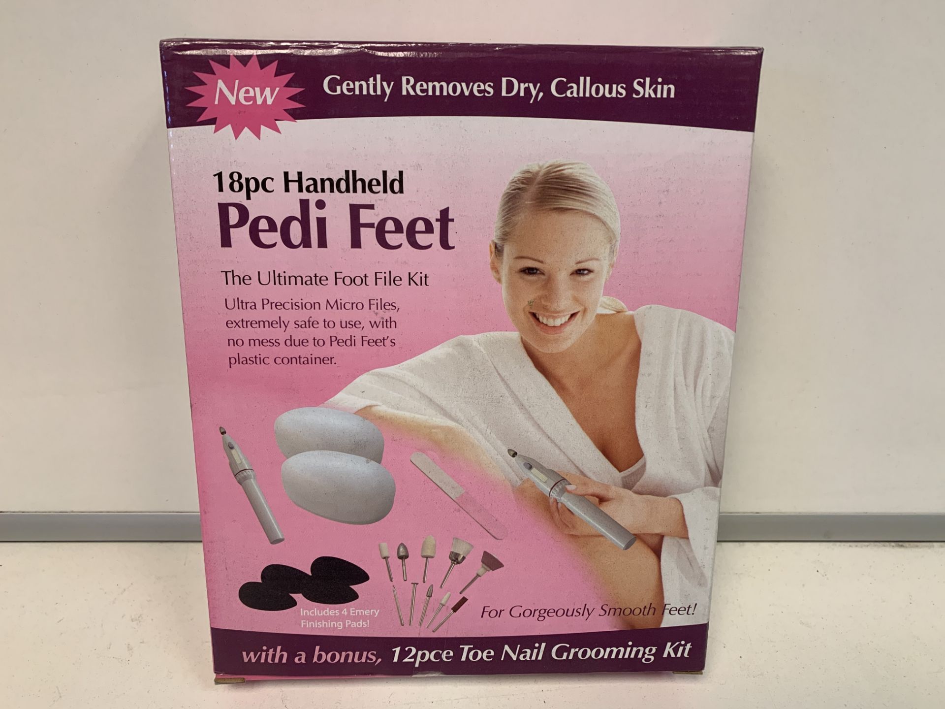 12 X NEW BOXED 18 PIECE HANDHELD PEDI FEET SET. THE ULTIMATE FOOT FILE KIT WITH A BONUS 12 PIECE TOE