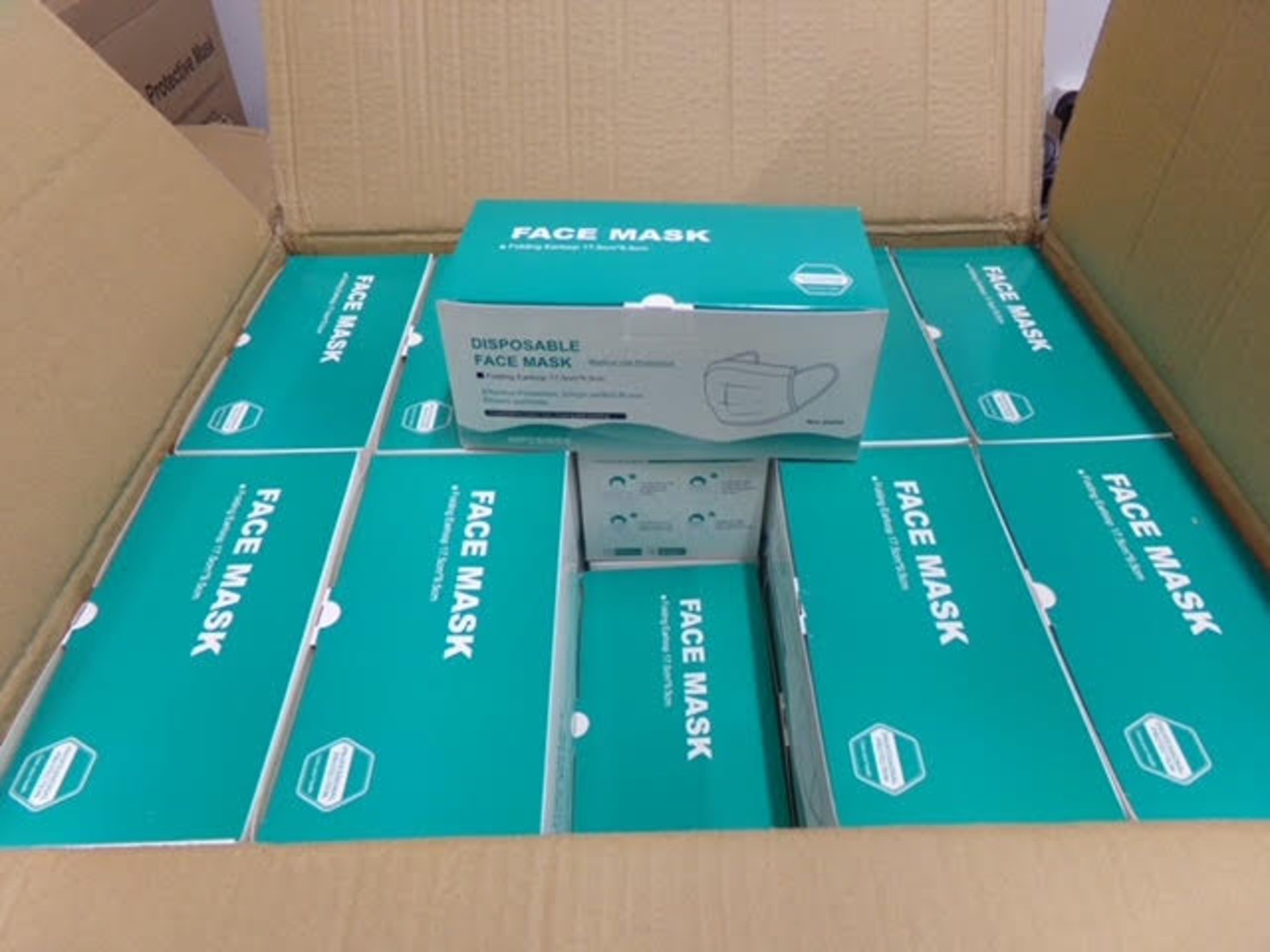 8 X BRAND NEW BOXES OF 50 DISPOSABLE MASKS (400 MASKS IN TOTAL)