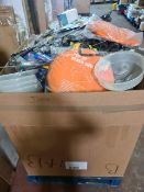 (J188) PALLET TO CONTAIN A LARGE QTY OF VARIOUS ITEMS TO INCLUDE: POP UP BEACH SHELTERS, 20 INCH