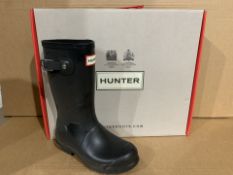 (NO VAT) BRAND NEW HUNTER MATT BLACK WELLINGTON BOOTS SIZE i11 (364/1)