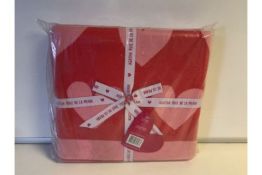 10 X BRAND NEW AGATHA RUIZ DE LA PRADA CORAZON FUCSIA ROSA THROW 130 X 170CM RRP £60 EACH (906/1)