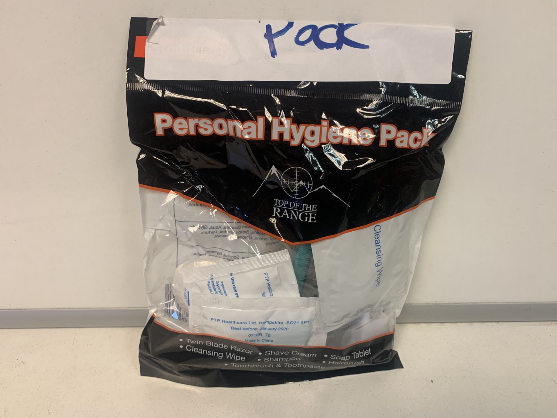 150 X BRAND NEW SEALED ESSENTIAL GEAR PERSONAL HYGIENE PACKS EACH INCLUDES: TWIN RAZOR BLADE,