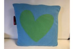 10 X BRAND NEW AGATHA RUIZ DE LA PRADA CORAZON AZUL VERDE CUSHIONS 45 X 45CM RRP £40 EACH (921/1)