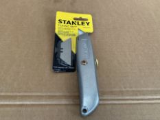 12 X BRAND NEW STANLEY CLASSIC 99 UTILITY KNIVES WITH SPARE BLADES (1247/1)
